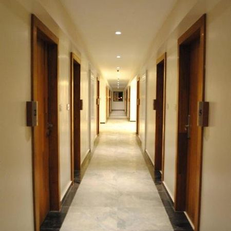 Hotel Landmark Ratnagiri Luaran gambar