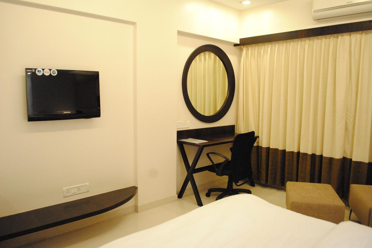 Hotel Landmark Ratnagiri Luaran gambar