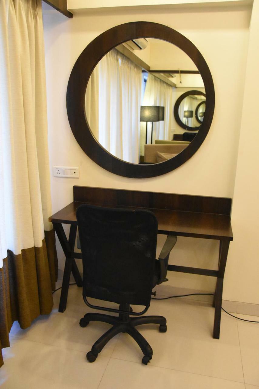 Hotel Landmark Ratnagiri Luaran gambar